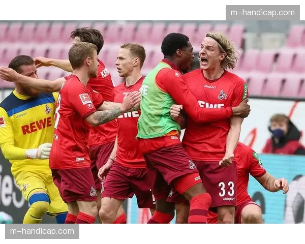 赛后述评：沃尔夫斯堡失利暴露单后腰体系在转换防守时的脆弱性